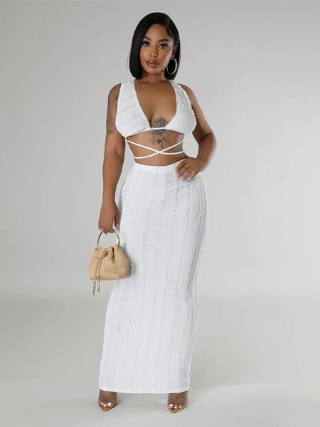 Élégante Robe Blanc Crochet