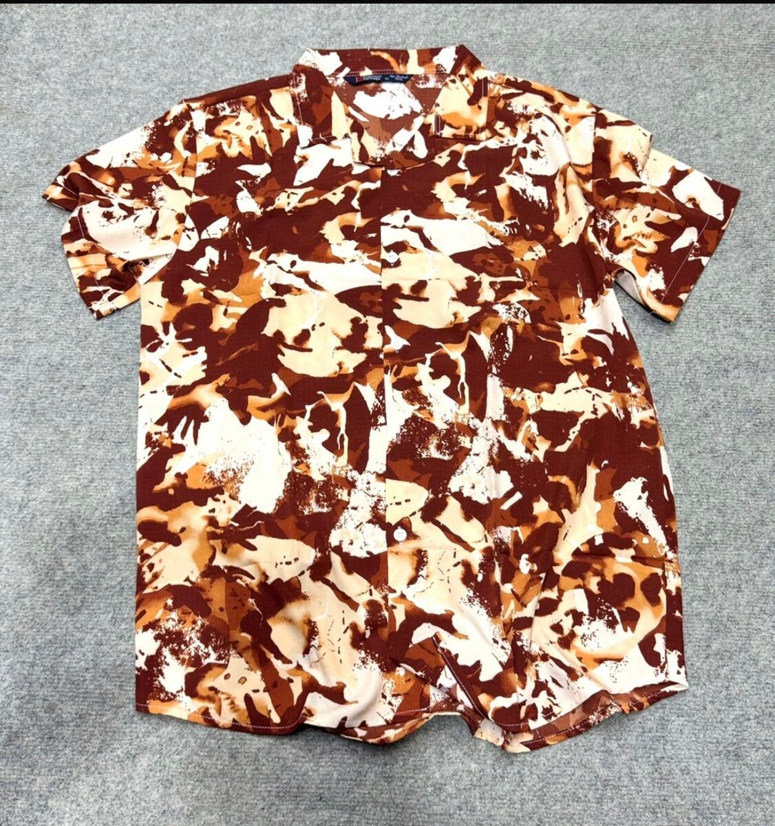 Chemise tropicale à imprimé