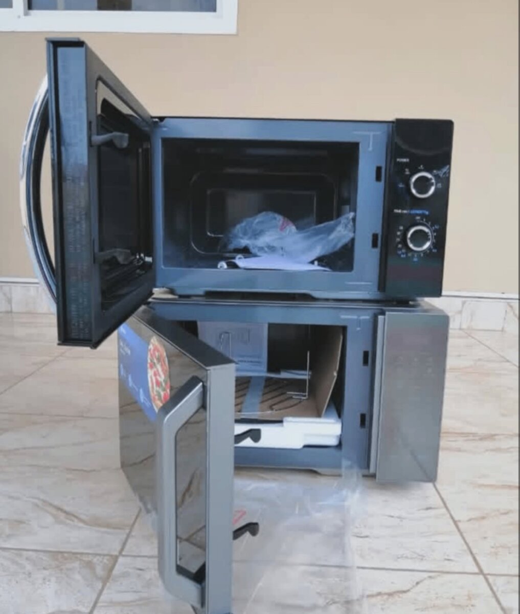 MIDEA MICROWAVE AND OVEN