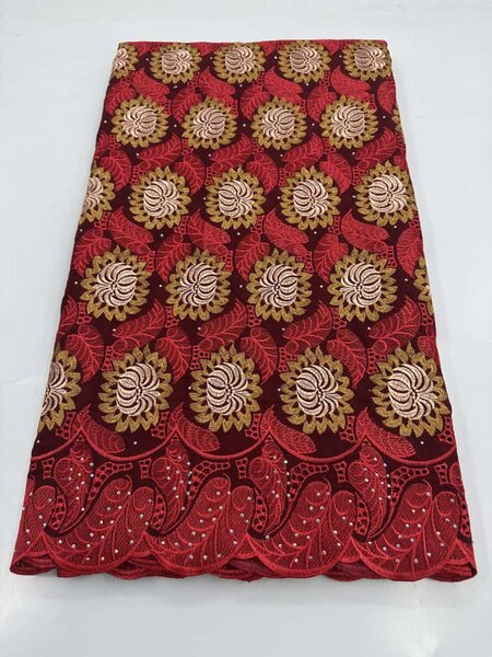 Tissu en dentelle floral coloré