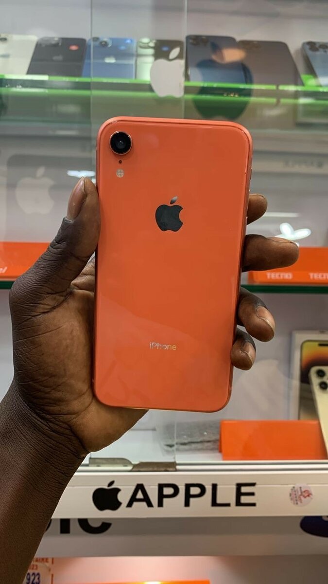iPhone XR 64go
