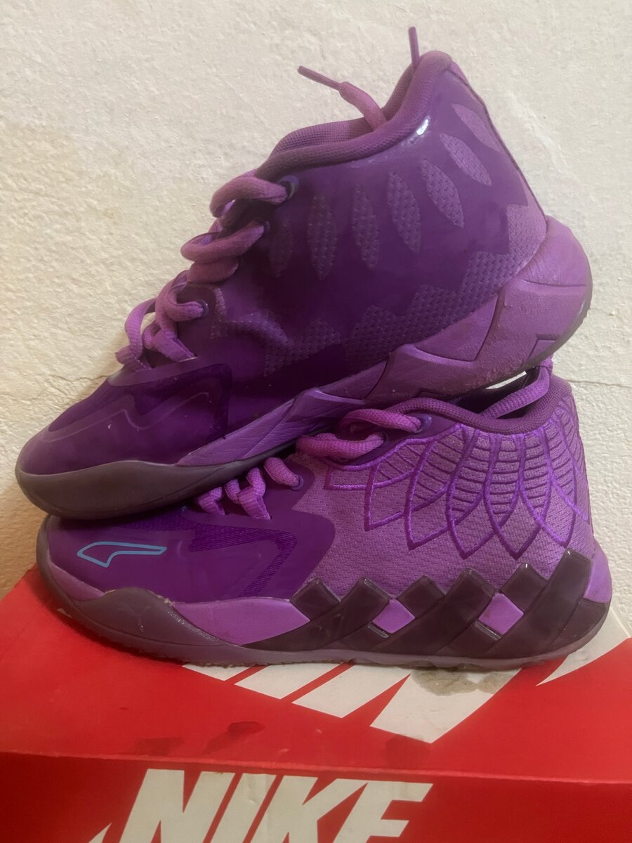 Baskets Nike pour hommes violettes