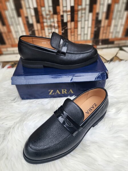 Chaussures mocassins en cuir élégantes