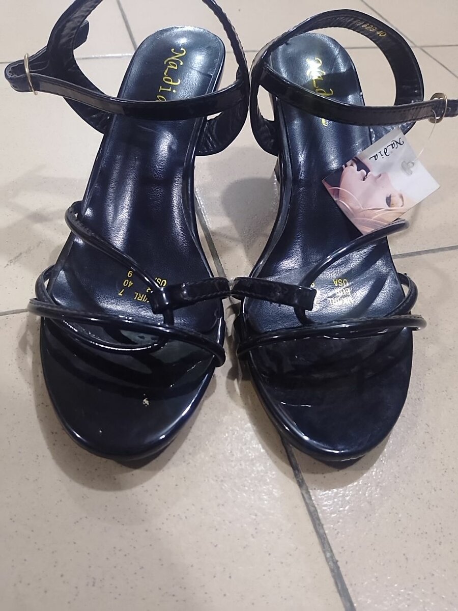 Sandales élégantes noir