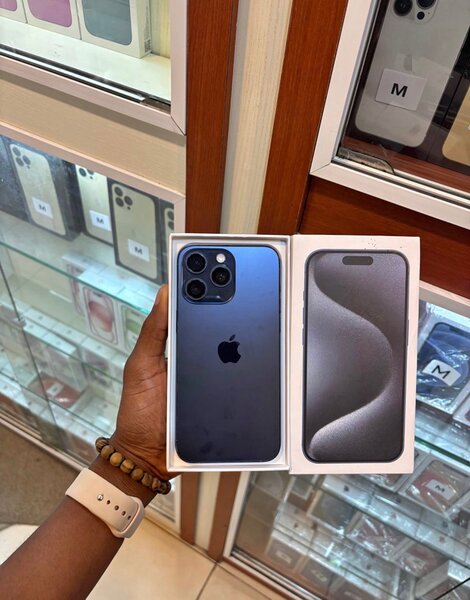iPhone 15 pro Max 256GB
