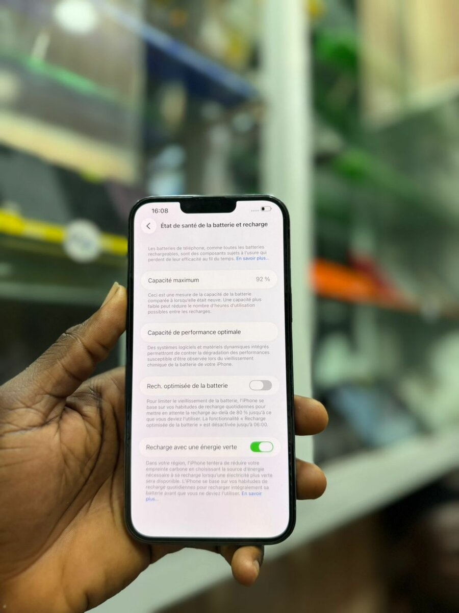 12 mini 64Go tout est dorigin