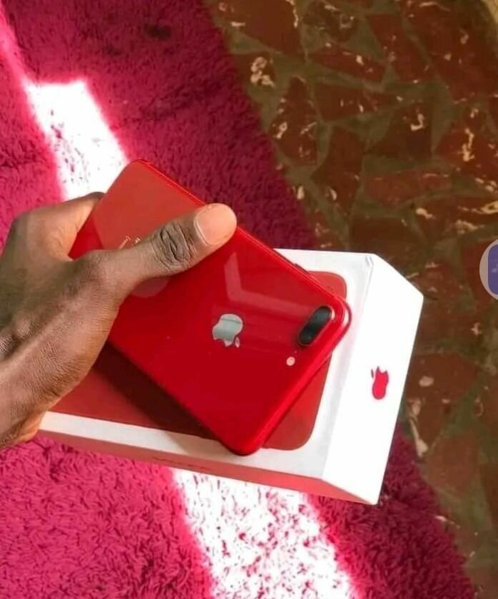 iPhone Rouge Neuf