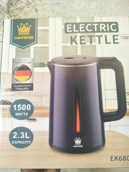 Bouilloire Électrique Luxtrend 2.3L
