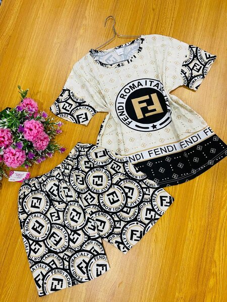 Two pieces nightwear