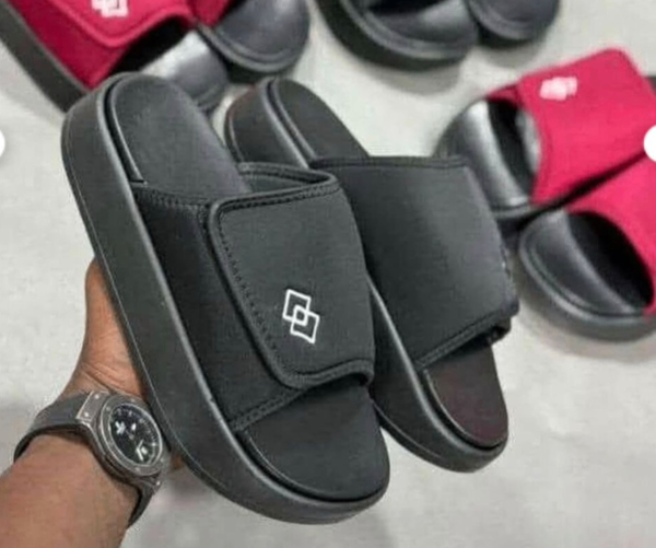 Claquettes confort en mousse