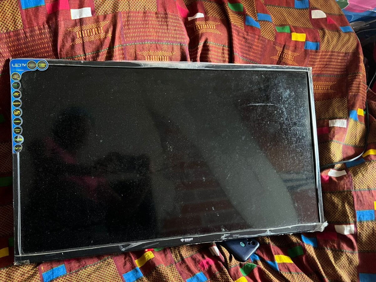 Télévision LED 32 pouces