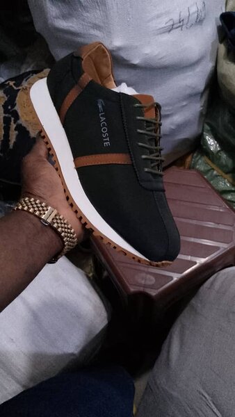 Chaussures Homme Lacoste