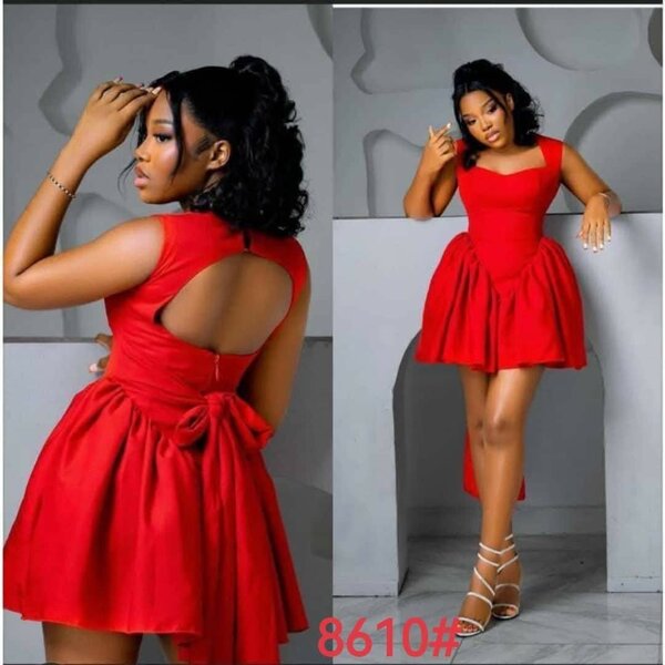 Robe rouge évasée élégante