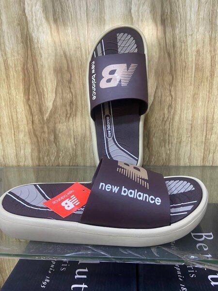 Claquette New Balance