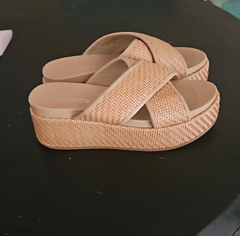 Sandales à plateforme tressée