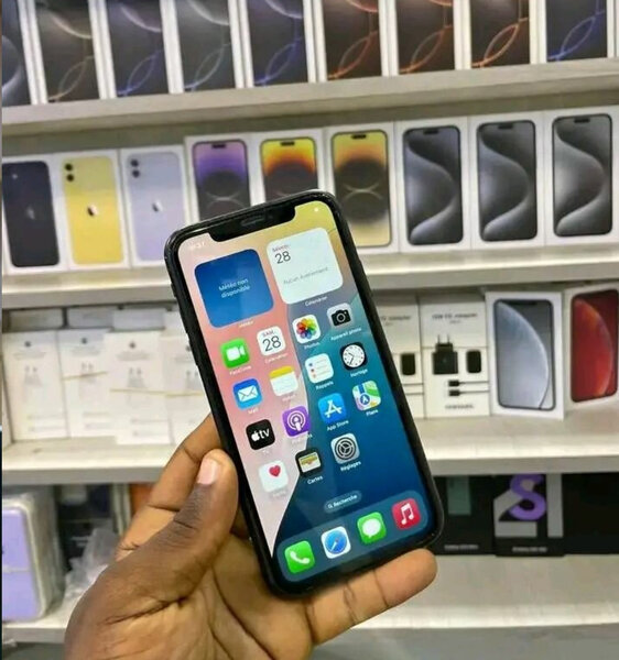 iPhone XR Rouge 64Go