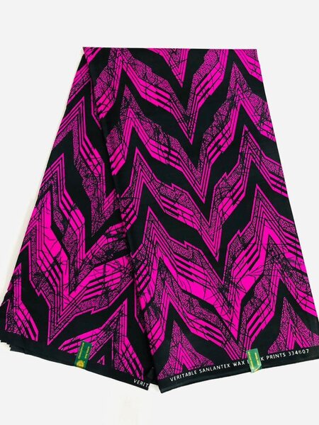 Polyester fabric with print black and pink