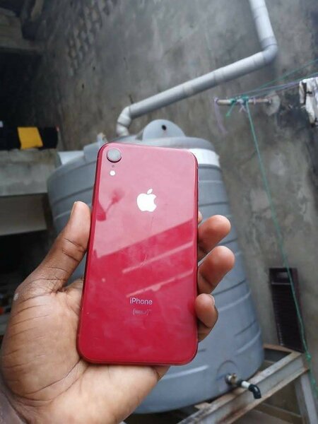 iPhone XR Rouge