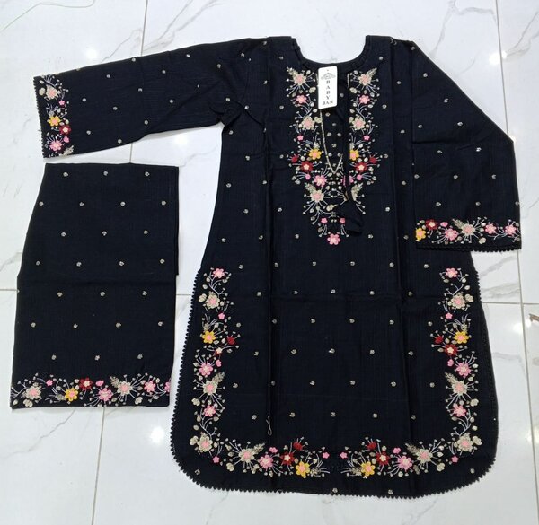 Ladies Drees