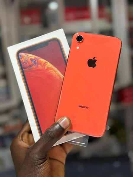 iPhone XR Rouge Neuf