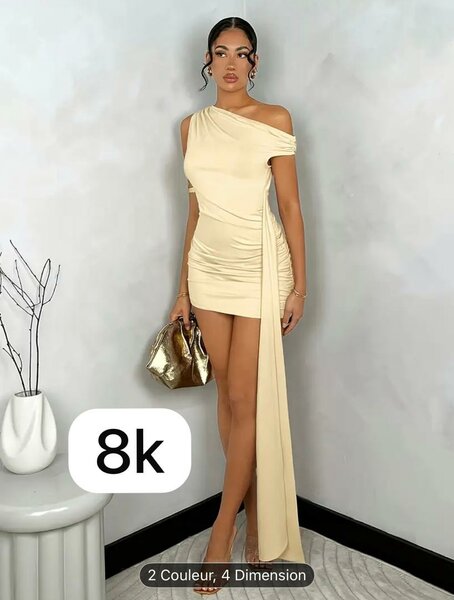 Robe asymétrique élégante