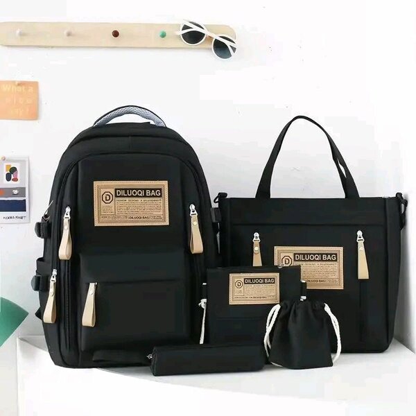 Ensemble de sacs polyvalents
