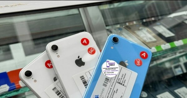 iPhone XR déverrouillé 64 Go