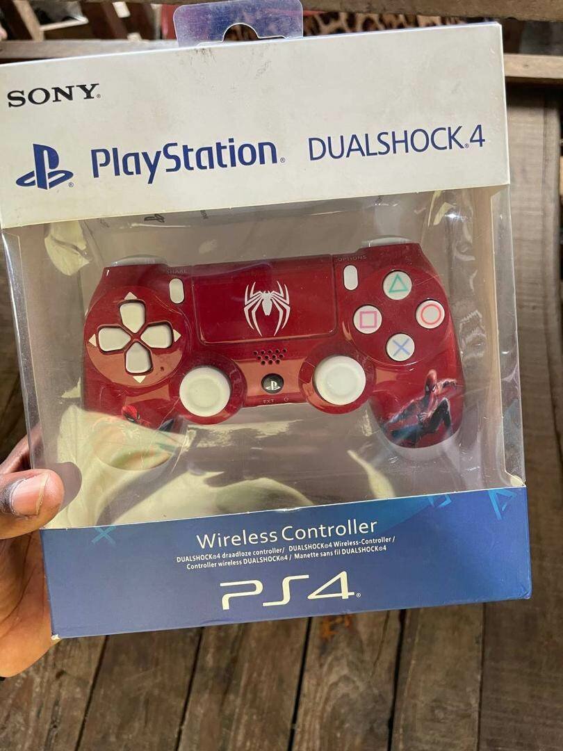 Manette PS4 Sans Fil spiderman