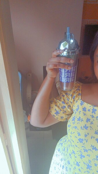 Gobelets à paillettes avec couvercle