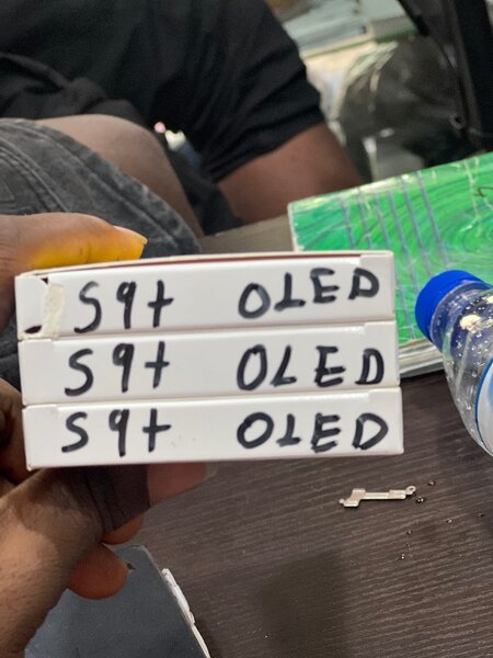 Samsung S9+ OLED Display