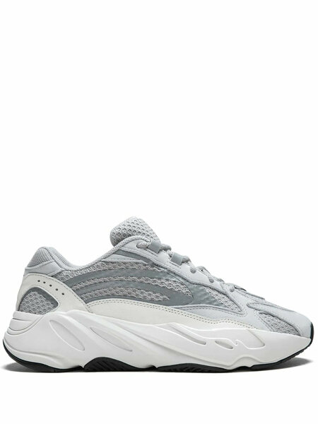 Adidas Yeezy Boost 700