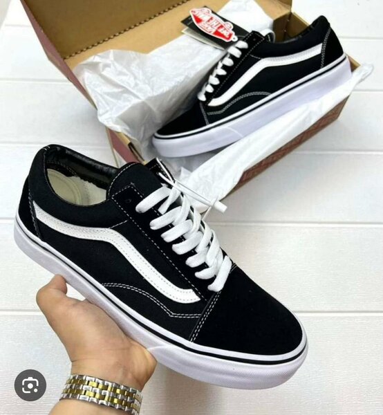 Chaussures en toile noires