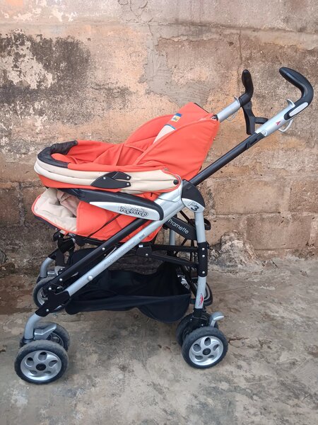 Poussette Pliante Orange