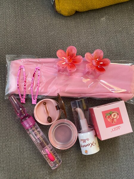 Set de maquillage et accessoires