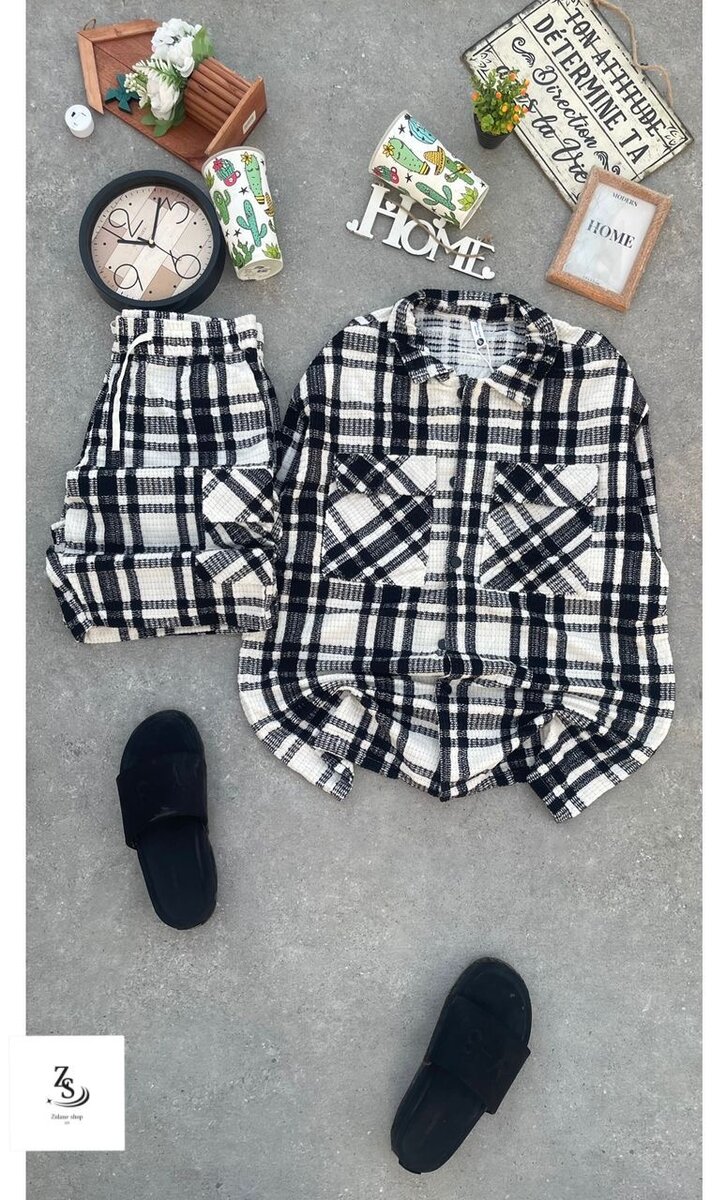 Pyjama doux à carreaux