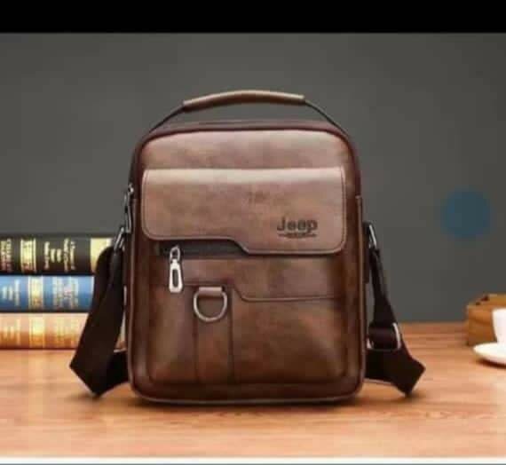 Sacoche en cuir pour homme