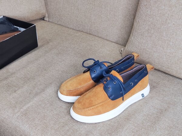 Chaussures bateau pour hommes