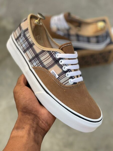 Baskets Vans à carreaux marron