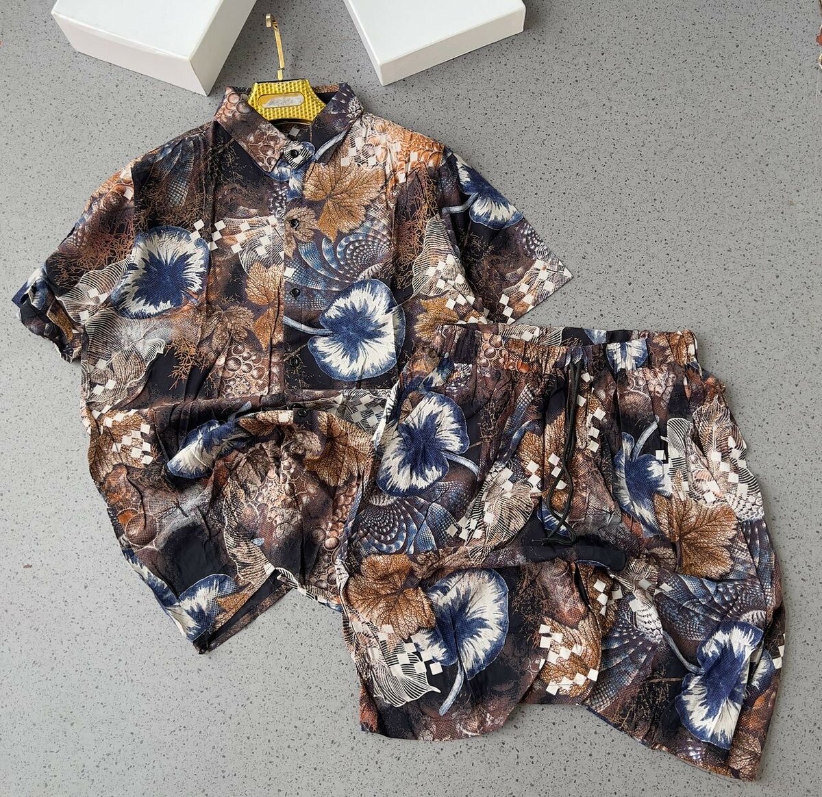 VINTAGE SUMMER SHIRT TOP&DOWN