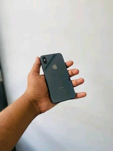 iPhone X Noir 64GB