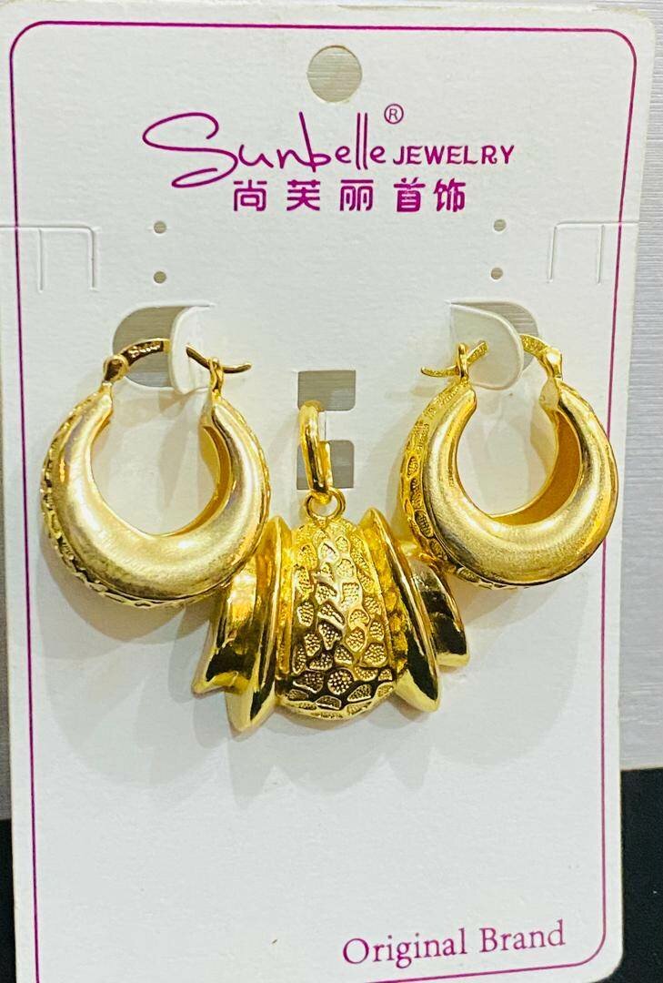 Gold Hoop Earring Set