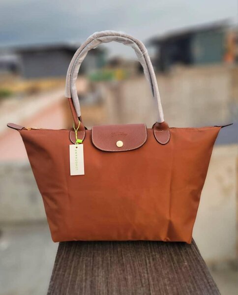 Longchamp taille L