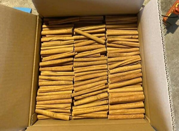 Cinnamon sticks
