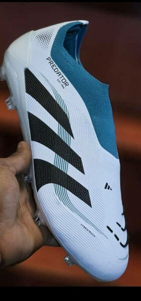 Chaussures de football Predator