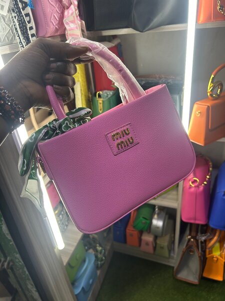 Sac à main Miu Miu élégant