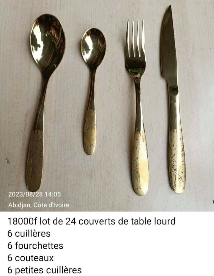   lot de 24 couverts de table lourd