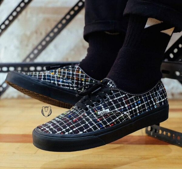 Vans authentic