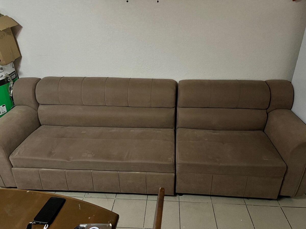 Срочно продается диван