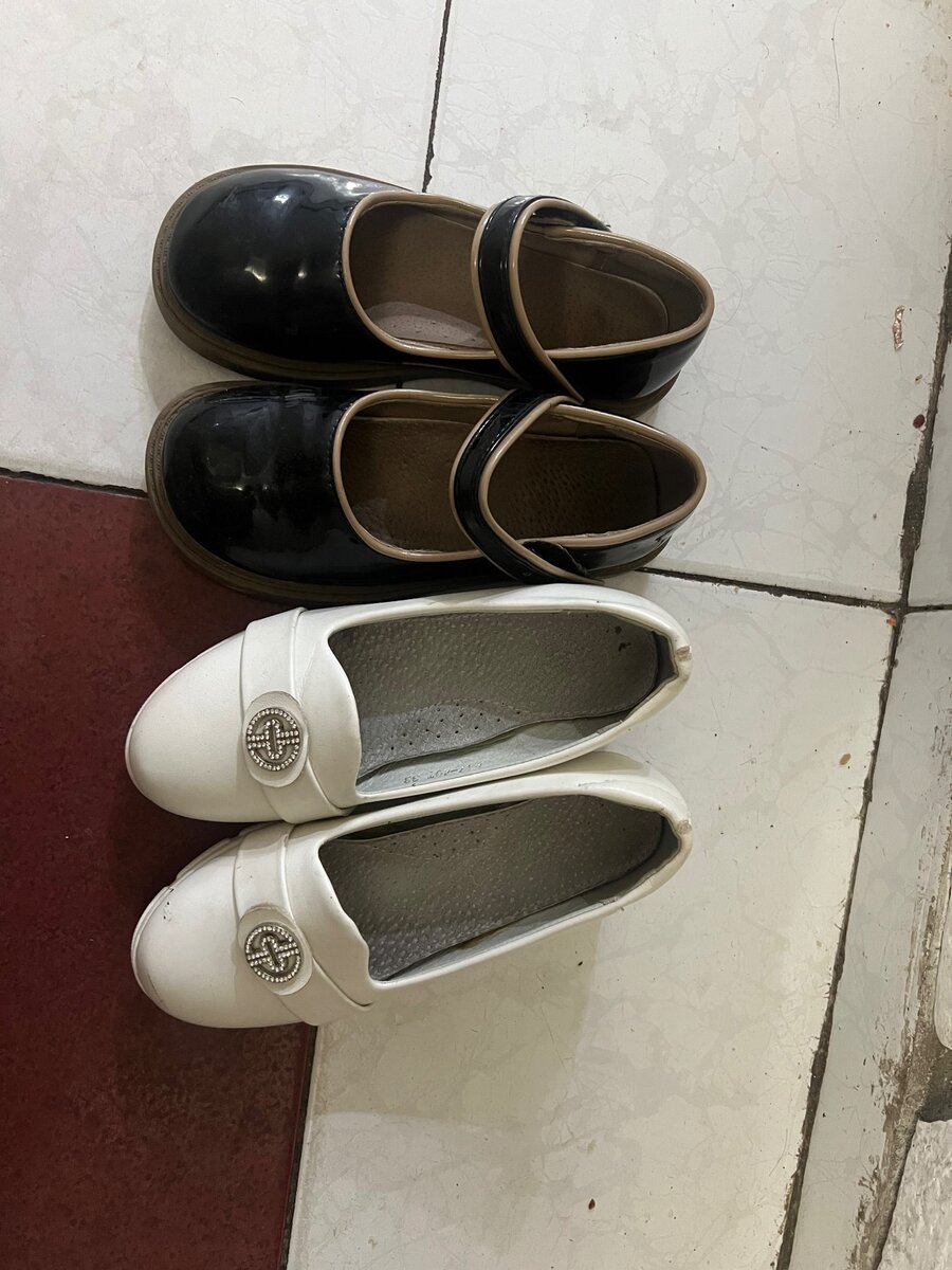 Продам туфли детские