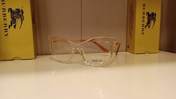 New eye frame